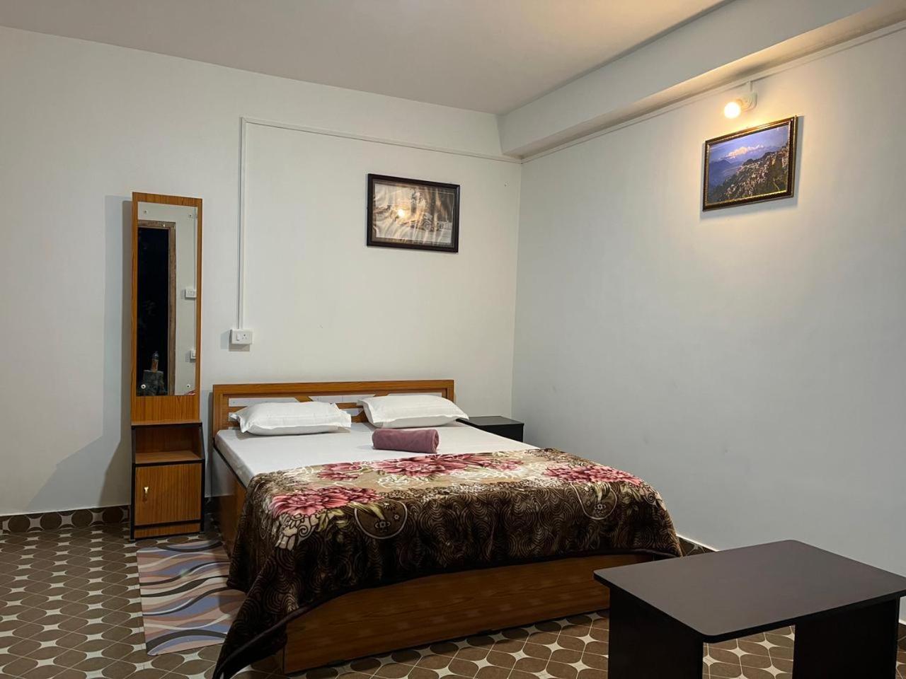 Lake Side Homestay - Pradhan Homestay Mirik Dış mekan fotoğraf